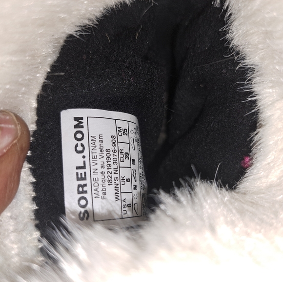 - Sorel Tivoli III Waterproof Lace-Up Winter Boots with Faux Fur - Picture 6 of 6